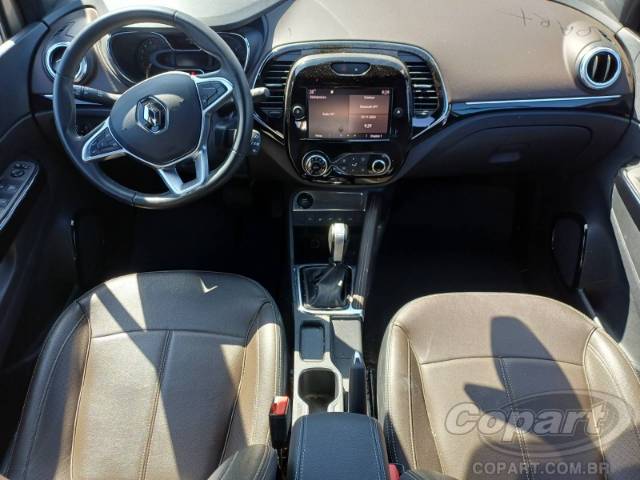 2022 RENAULT CAPTUR 