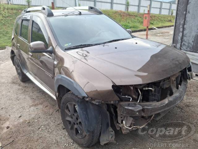 2017 RENAULT DUSTER 