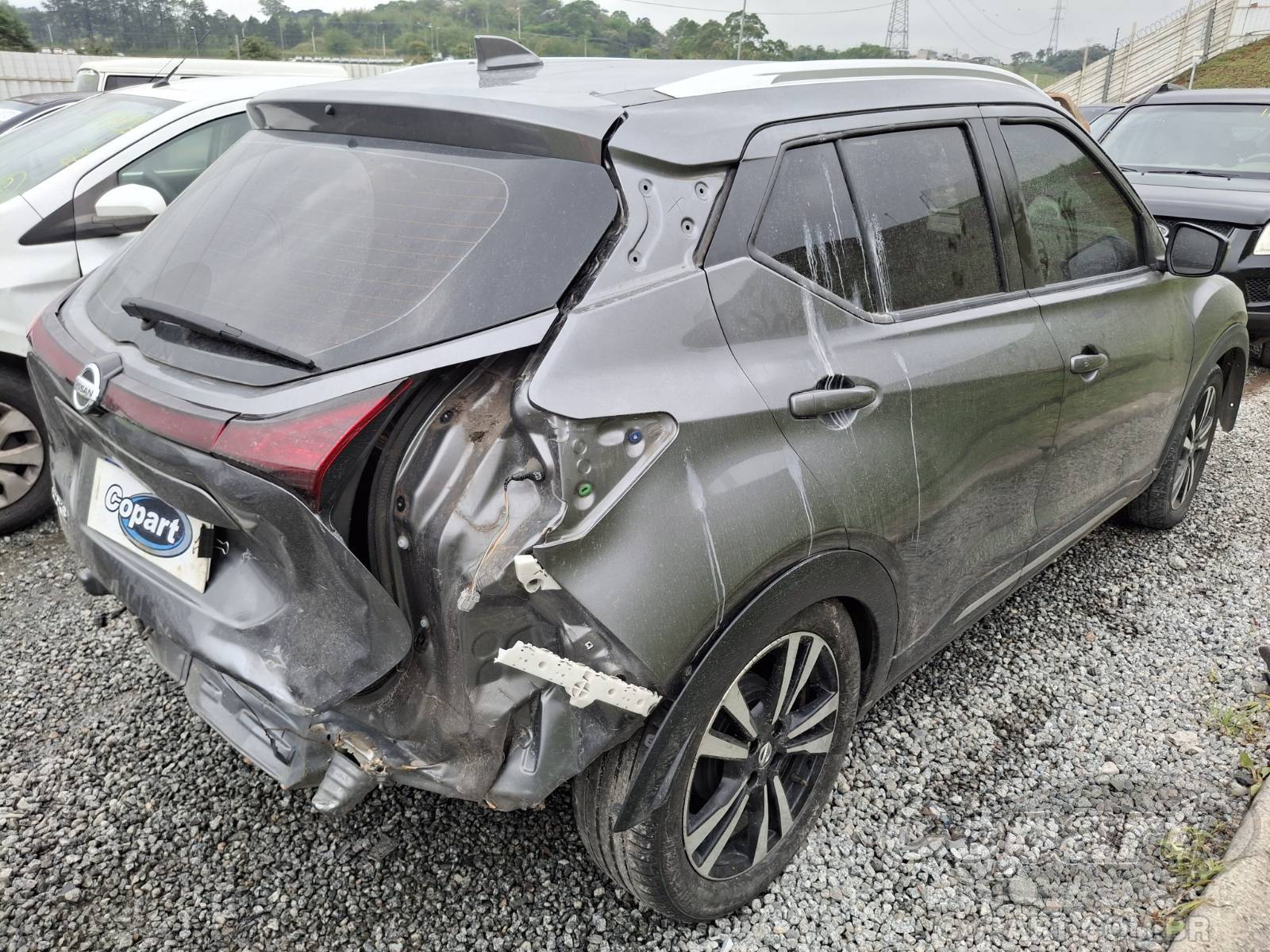 Foto 4: 2022 NISSAN KICKS