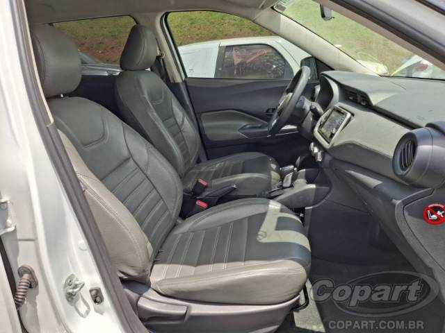 2025 NISSAN Kicks Play 