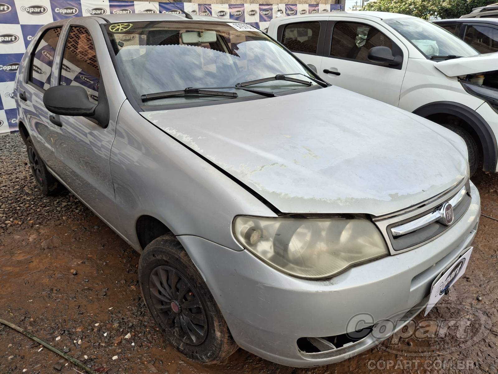 Veículo Fiat Palio Fiat Palio Fire Economy 1.0 2011 Médio Dano Traseiro 2011 em leilão