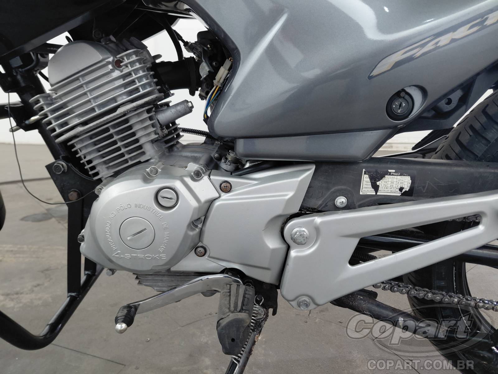 2010 YAMAHA YBR 125 FACTOR — foto 6 de 10