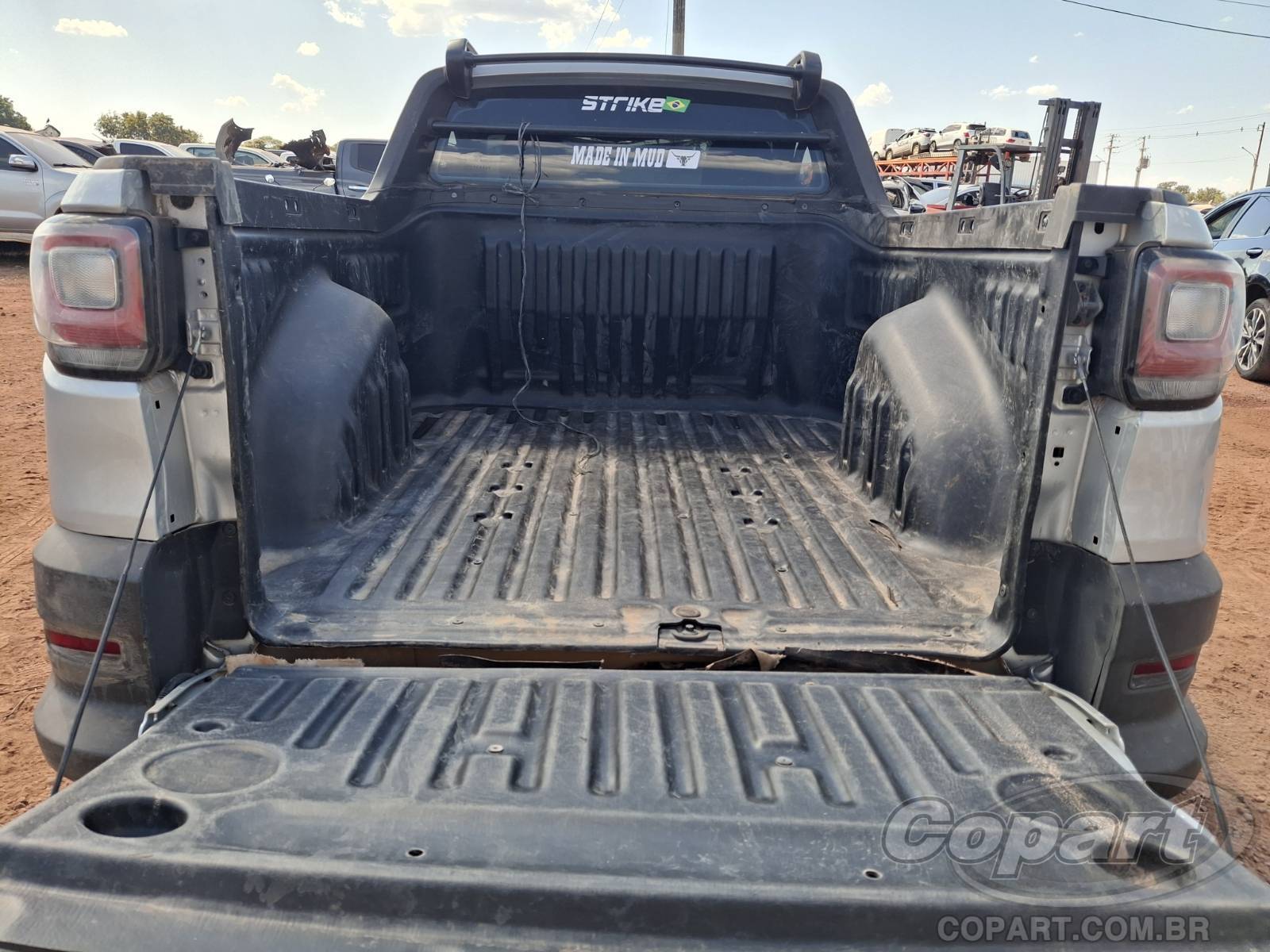 Foto 6 de 10: 2026 FIAT STRADA