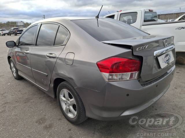 2011 HONDA CITY 