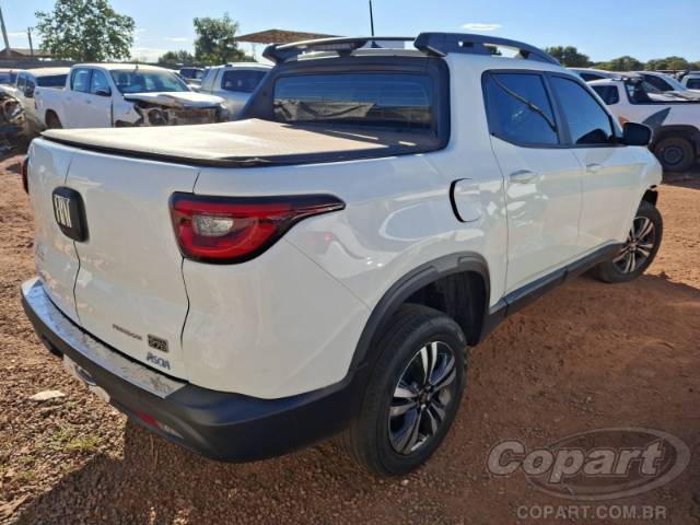 2025 FIAT TORO 