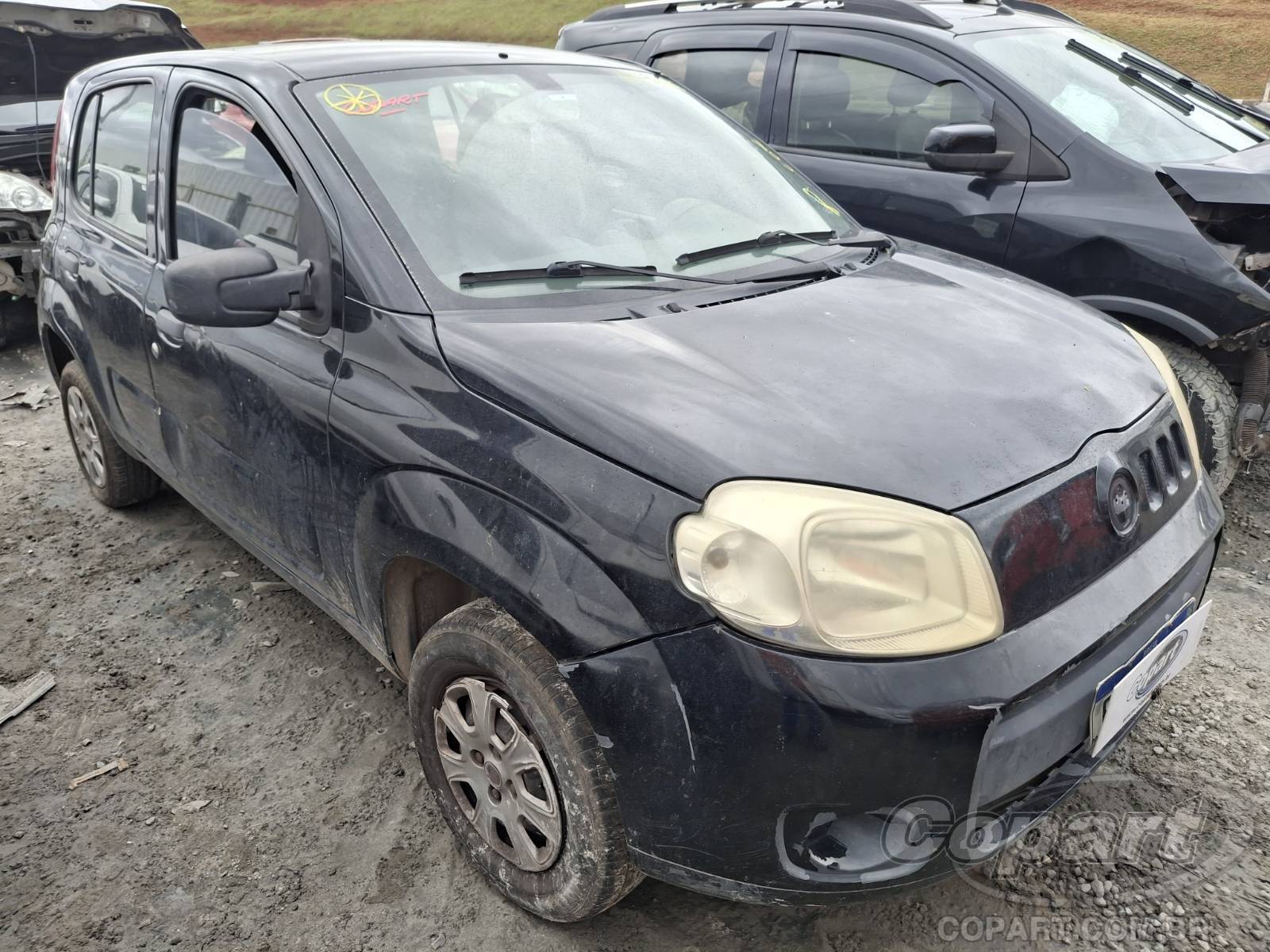 Veículo Fiat Uno Fiat Uno Vivace 1.0 Evo 2012 2012 em leilão