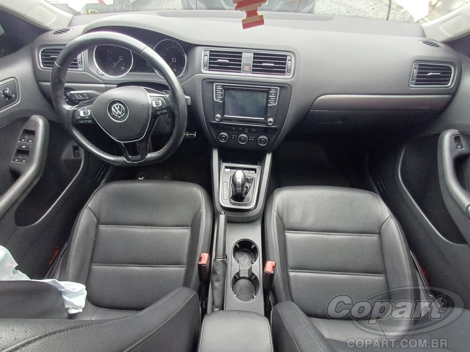 2017 VOLKSWAGEN JETTA — foto 9 de 14