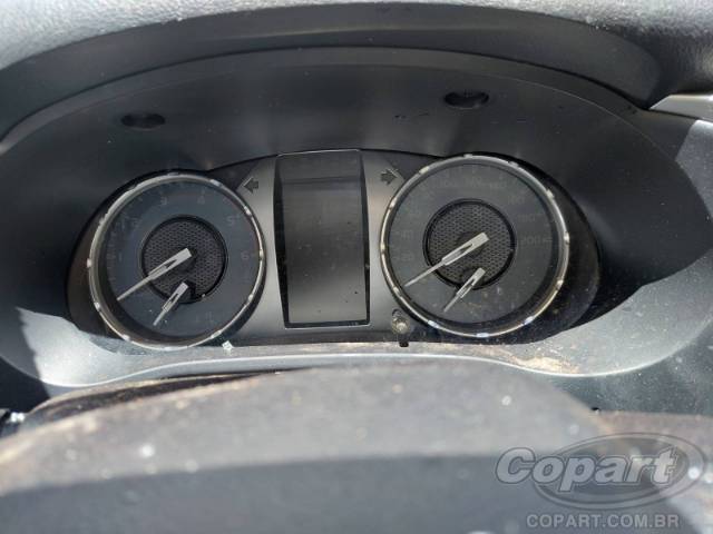 2021 TOYOTA HILUX CD 