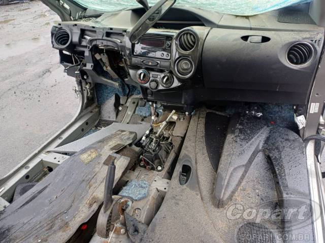 2017 TOYOTA ETIOS SEDA 