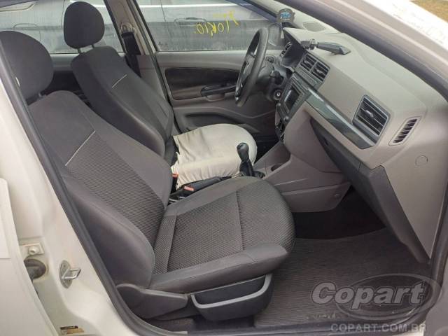 2017 VOLKSWAGEN VOYAGE 