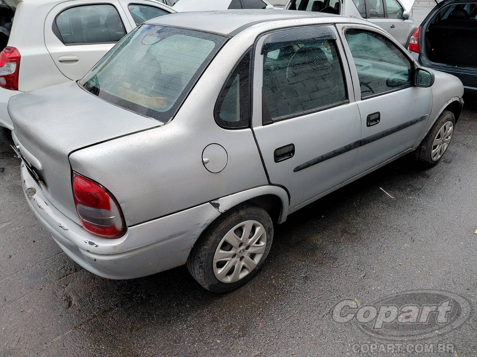 Foto 4: 2001 CHEVROLET CORSA SEDAN