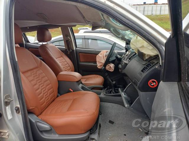 2014 TOYOTA HILUX CD 