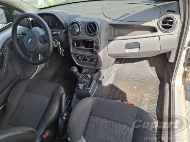 2010 FORD KA 