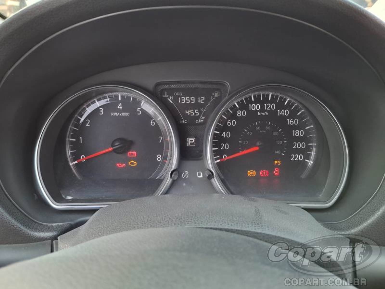 Foto 8 de 10: 2017 NISSAN VERSA