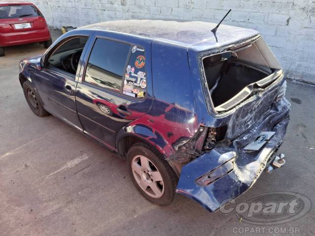 2000 VOLKSWAGEN GOLF 