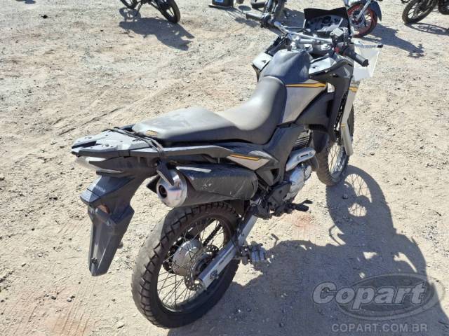 2022 HONDA XRE 300 