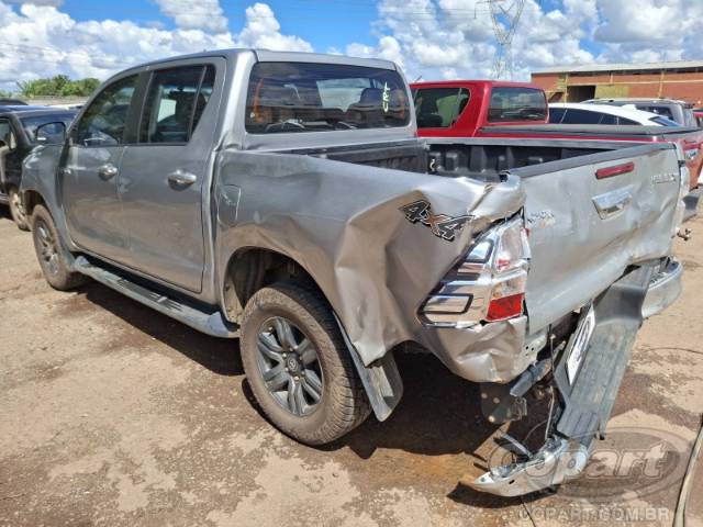 2024 TOYOTA HILUX CD 