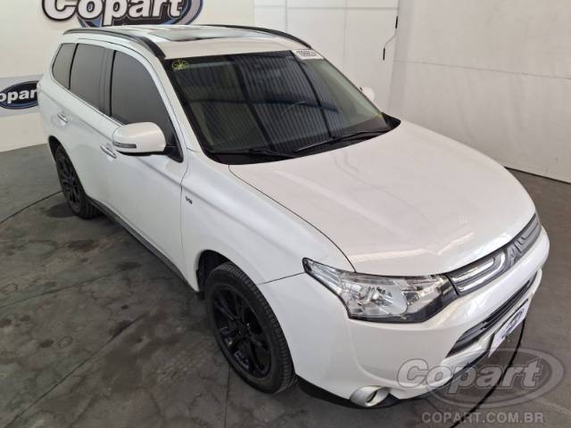 2015 MITSUBISHI OUTLANDER 