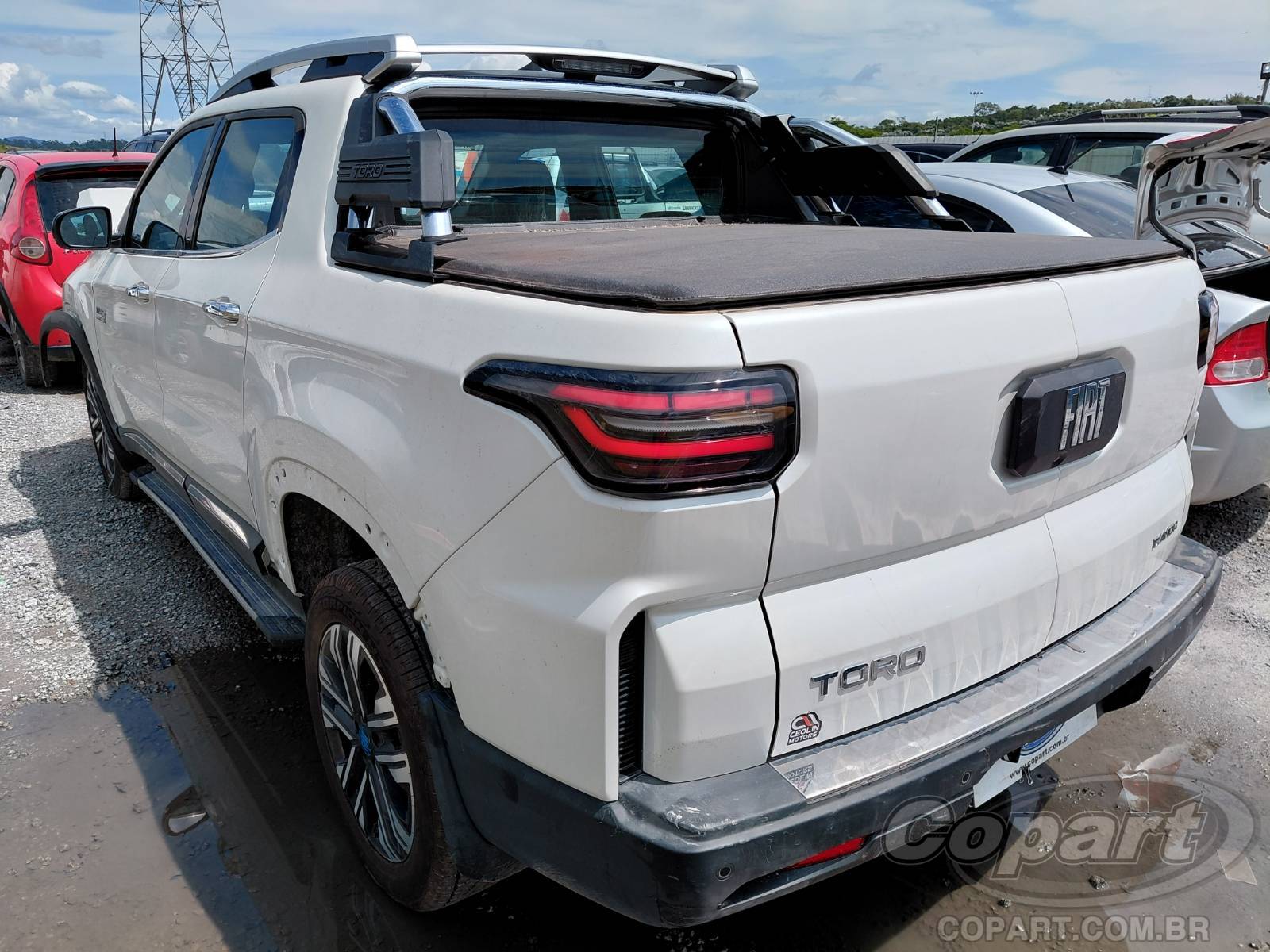 Foto 3: 2026 FIAT TORO