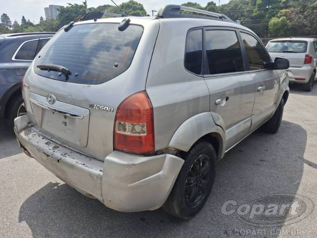2010 HYUNDAI TUCSON 