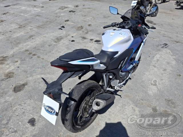 2026 YAMAHA YZF R3 