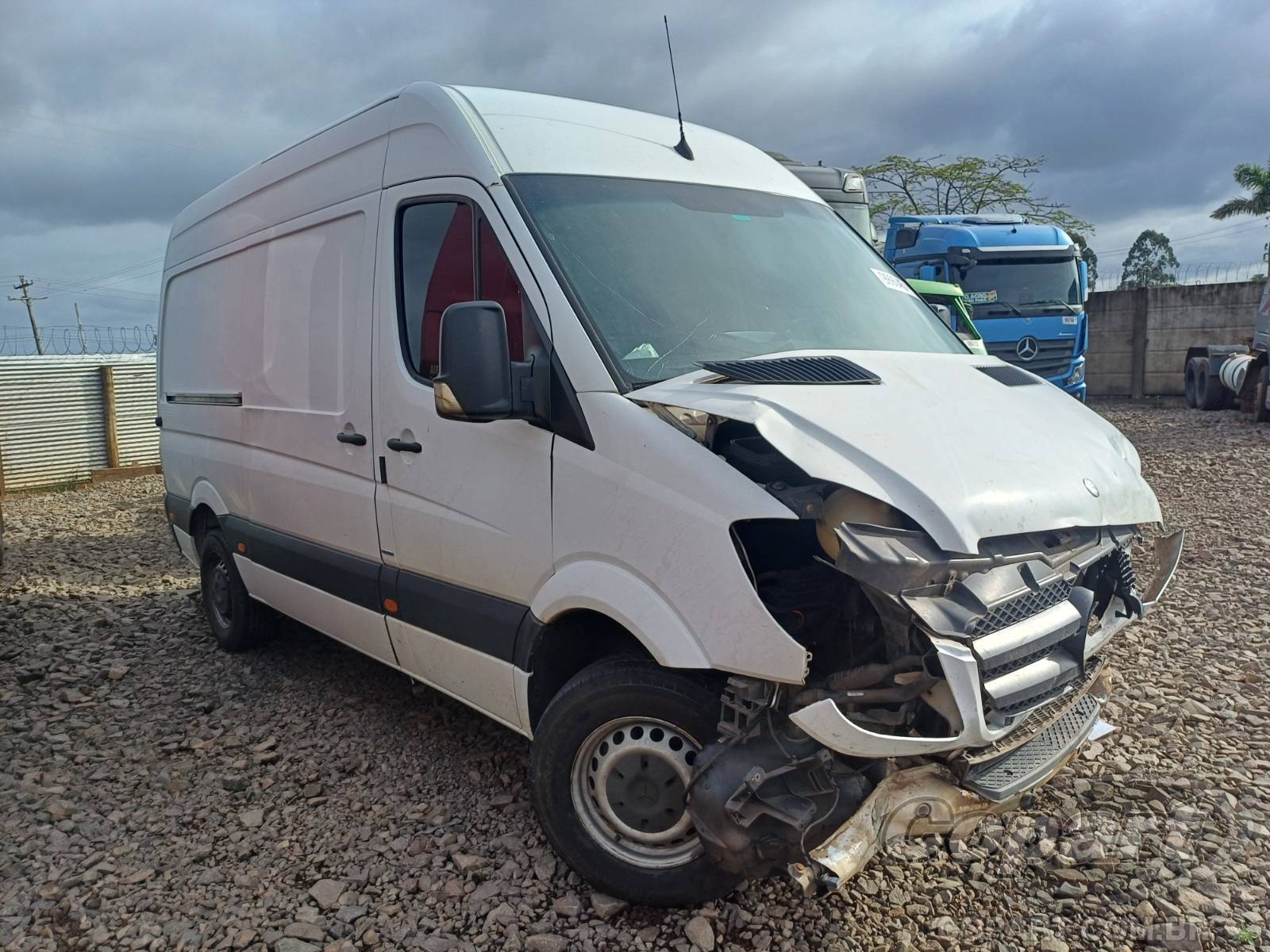 MERCEDES BENZ SPRINTER 2016