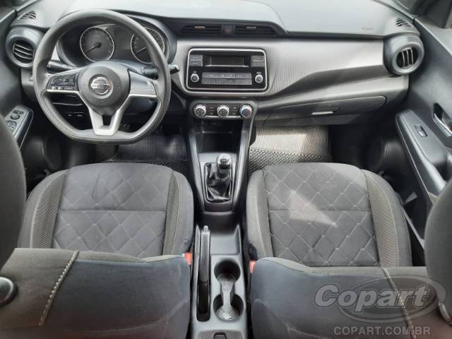 2019 NISSAN KICKS 