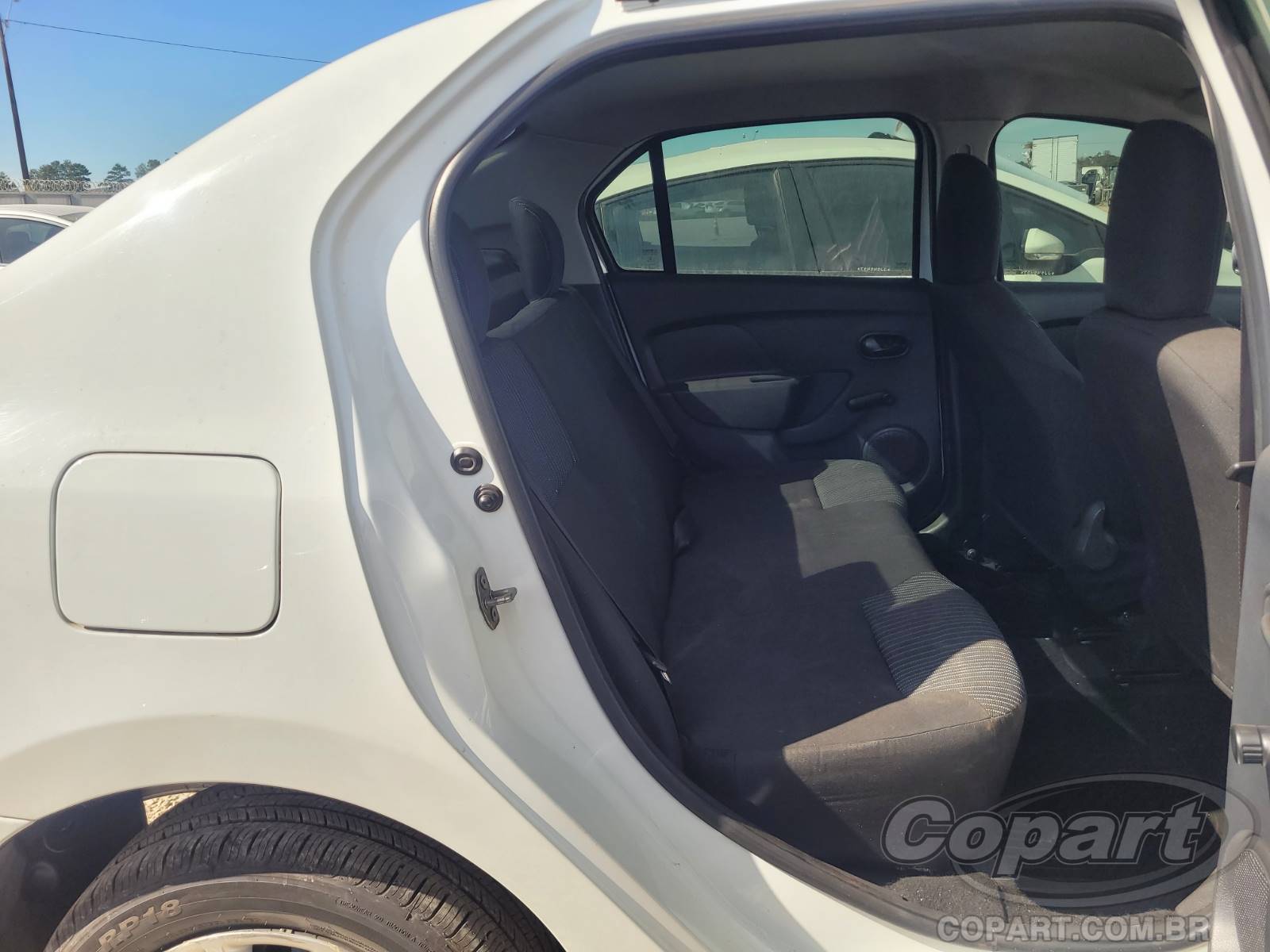 Foto 6 de 10: 2018 RENAULT LOGAN LOGAN AUTENTIQUE 1.0 12V SCE