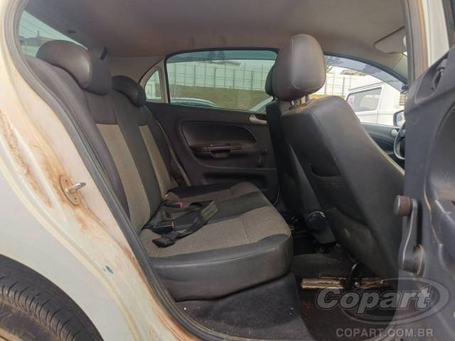 2013 VOLKSWAGEN GOL 