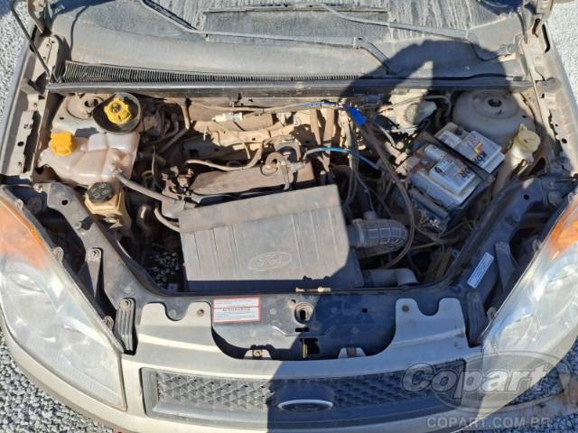 2010 FORD FIESTA SEDAN 