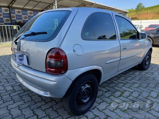 2000 CHEVROLET CORSA 