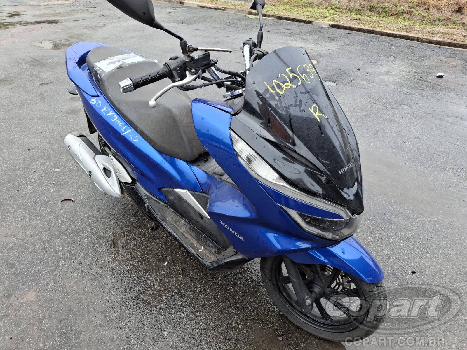 Veículo HONDA PCX 2022 HONDA PCX 150 STD CBS 2022 em leilão
