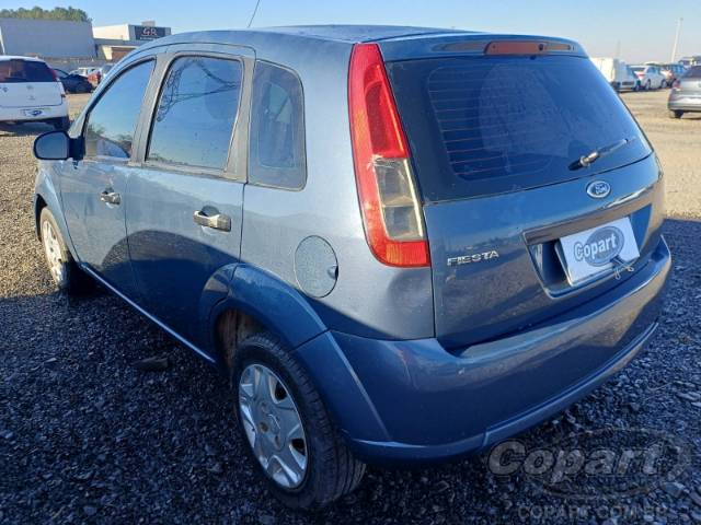 2011 FORD FIESTA 