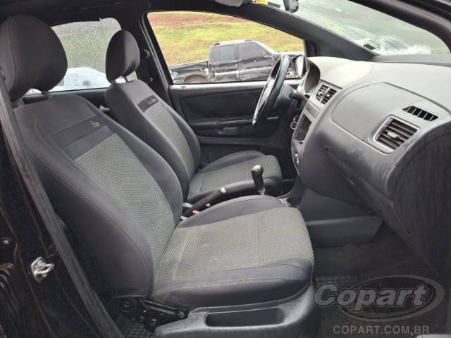 2012 VOLKSWAGEN FOX 