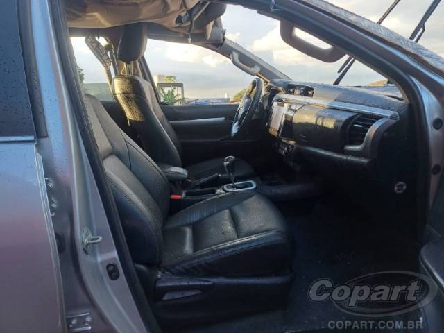 2022 TOYOTA HILUX CD 