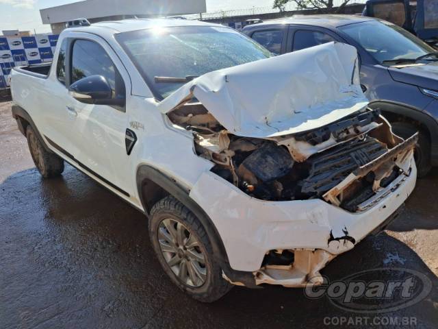2021 FIAT STRADA 