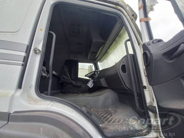 2020 MERCEDES BENZ AXOR 