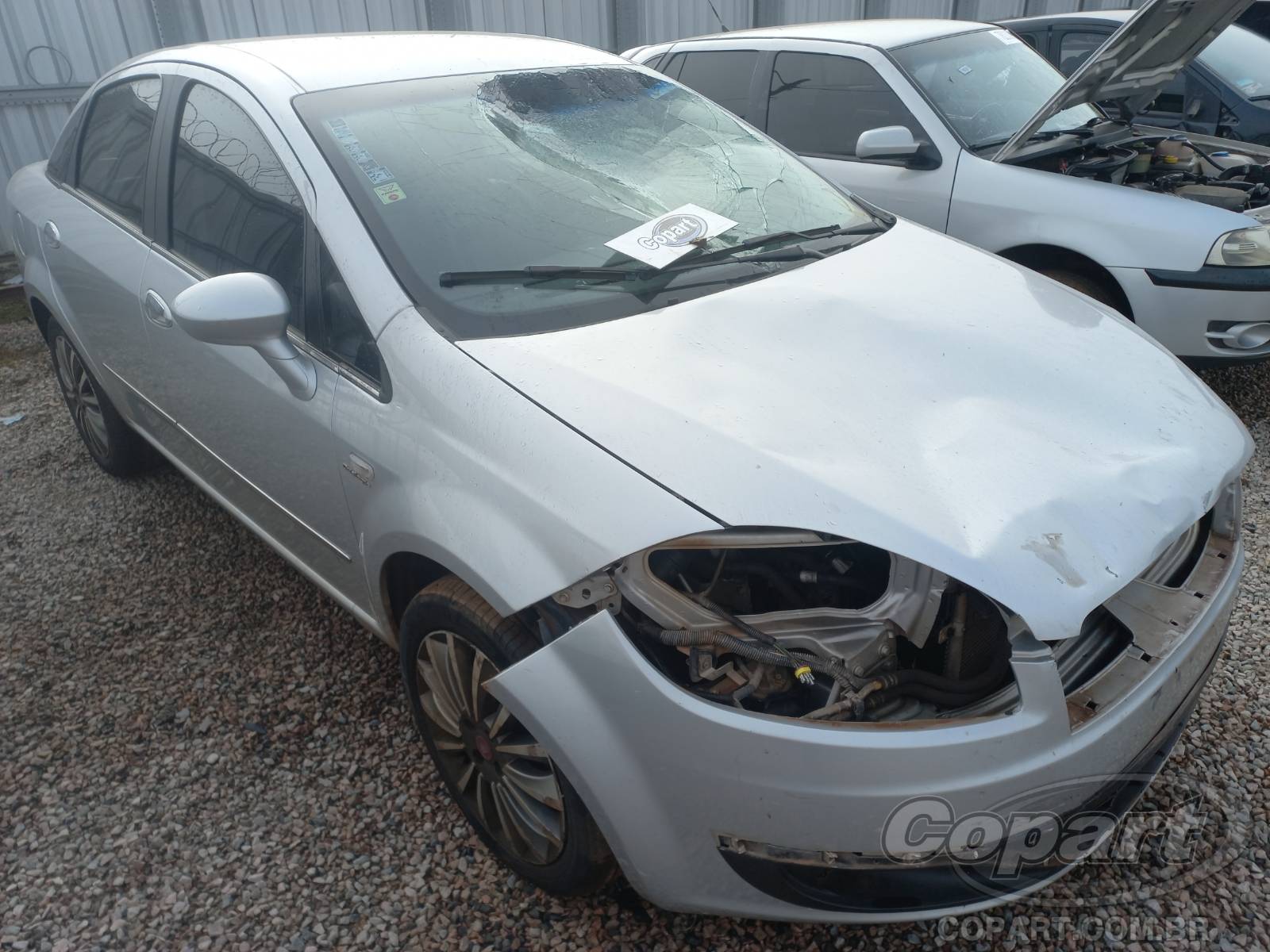 FIAT LINEA ABSOLUTE DUALOGIC 1.8 16V E.TORQ 2015