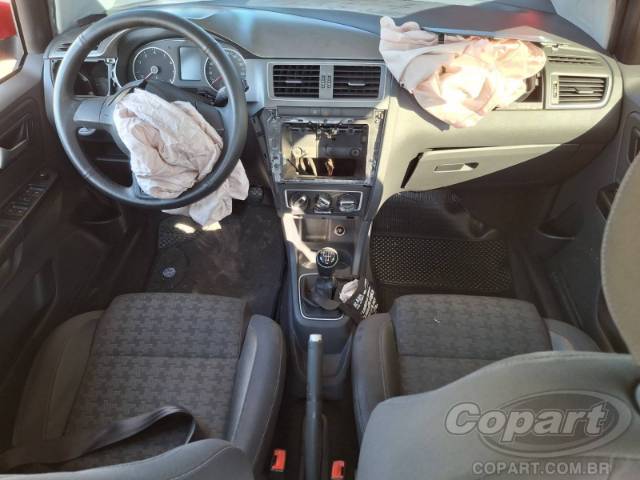 2015 VOLKSWAGEN FOX 