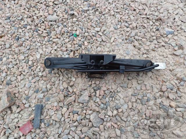 2010 RENAULT SANDERO 