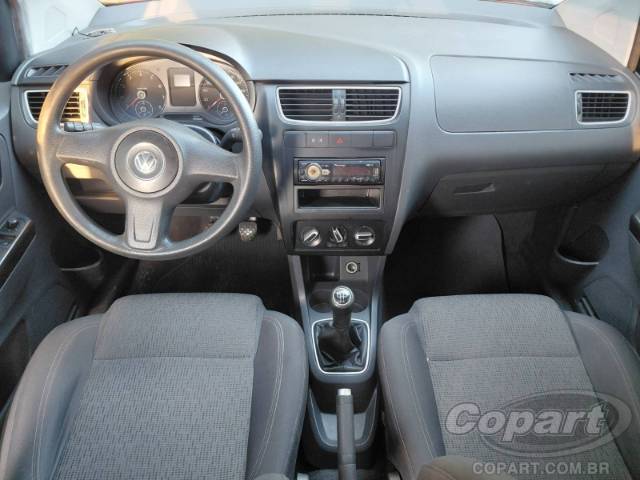 2013 VOLKSWAGEN FOX 