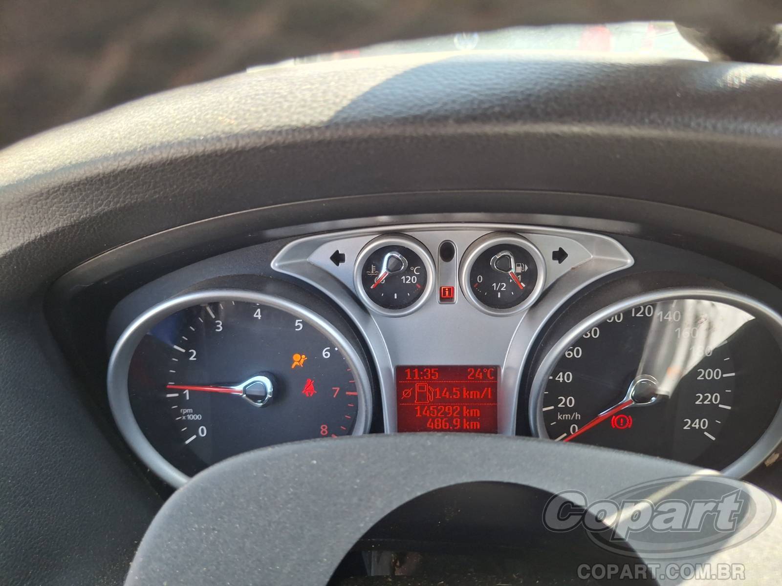 2012 FORD FOCUS SEDAN — foto 8 de 13