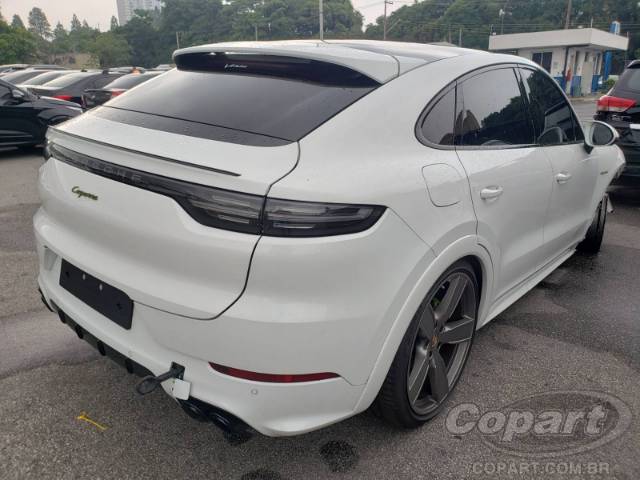 2023 PORSCHE CAYENNE COUPE 