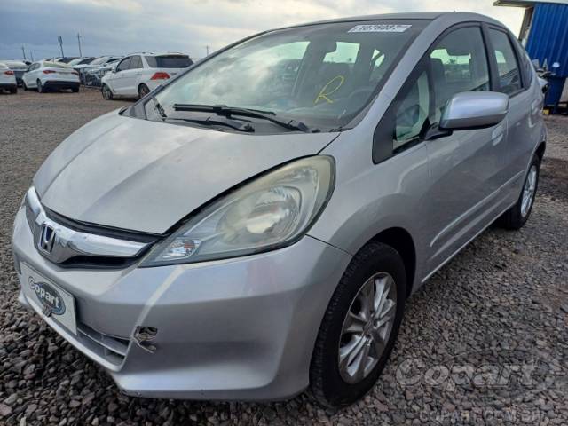 2013 HONDA FIT 