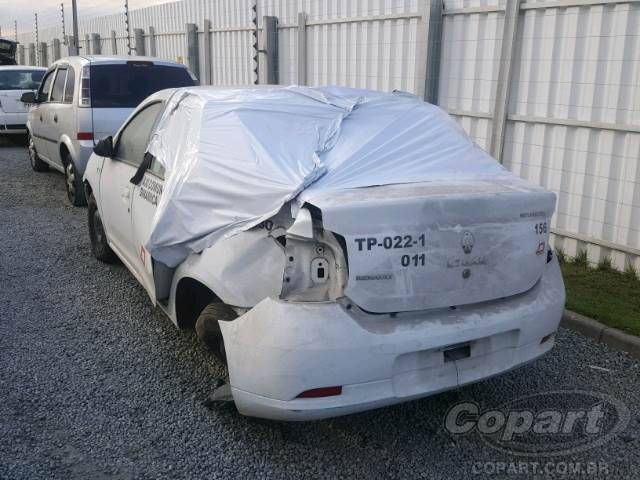 Foto 3: 2014 RENAULT LOGAN