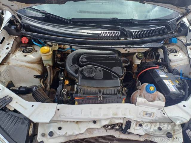 2017 FIAT GRAND SIENA 