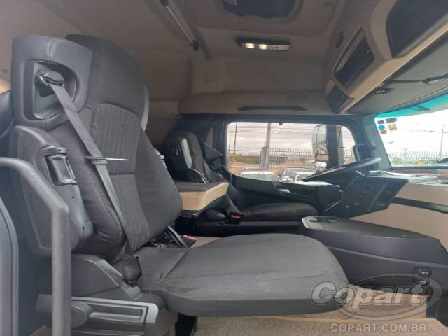 2023 MERCEDES BENZ ACTROS 