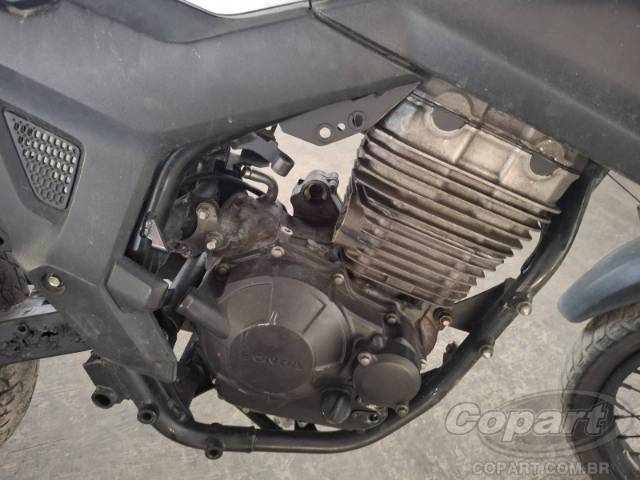 2024 HONDA XRE SAHARA 300 