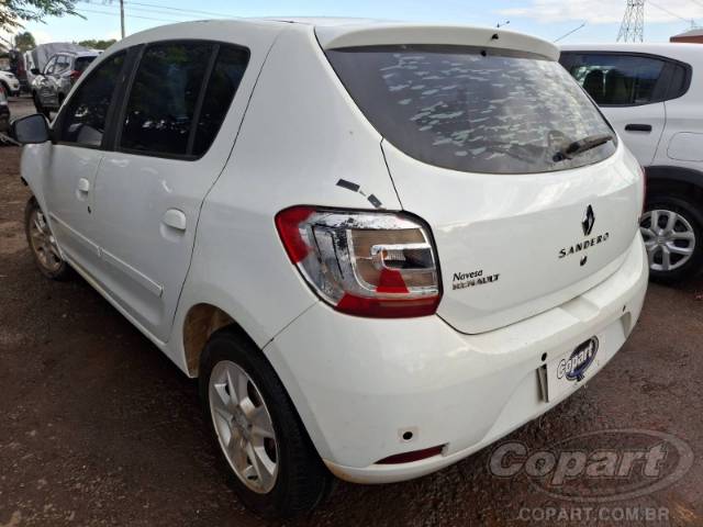 2017 RENAULT SANDERO 