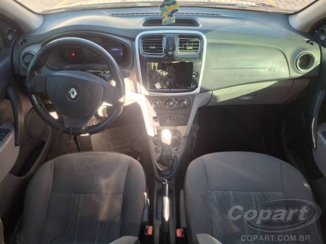 2015 RENAULT LOGAN 